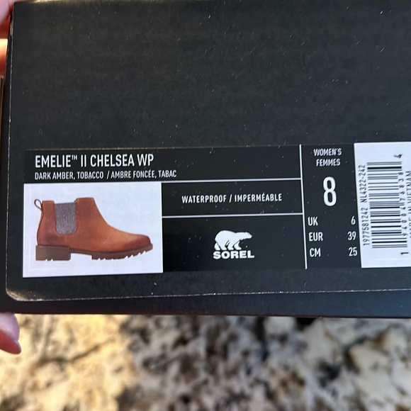 Sorel Emelie II Chelsea boot - Picture 2 of 4